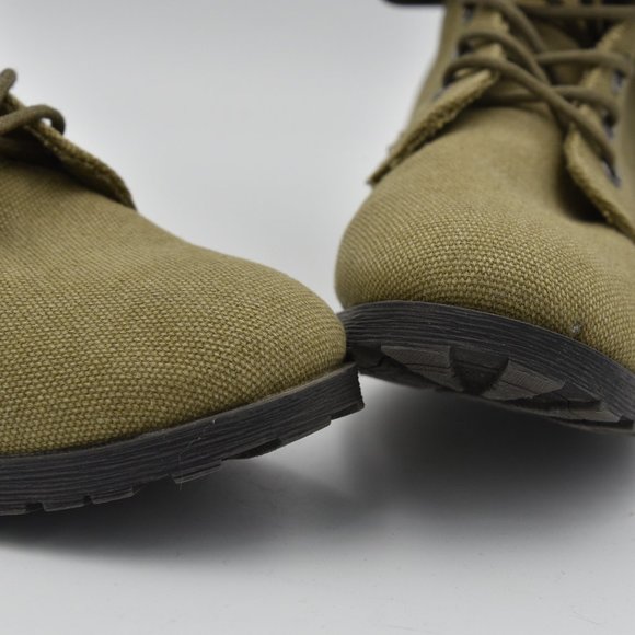 NWOT Rock & Candy by ZiGi Green Camouflage Spraypaint Boots, Women's Size 6.5 - Picture 4 of 13